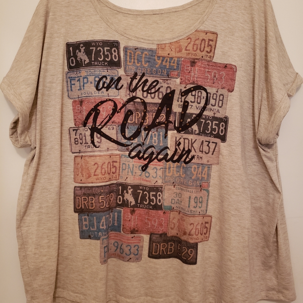 Tee